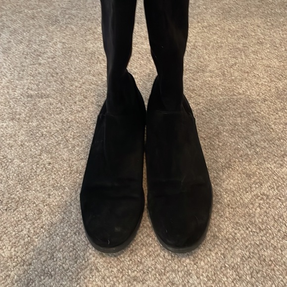 (SOLD) Black suede boots - Picture 8 of 10